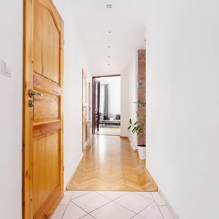 公寓 Two Bedroom - Dietla 51 Street *