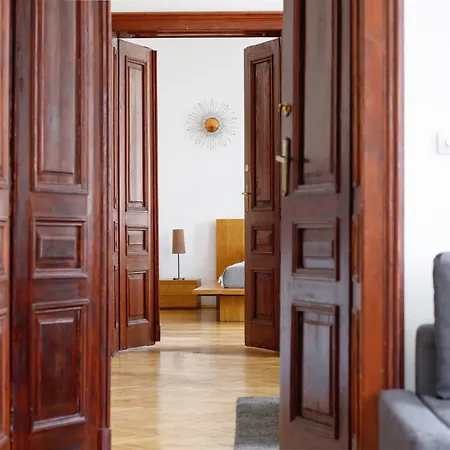 Apartman Two Bedroom - Dietla 51 Street