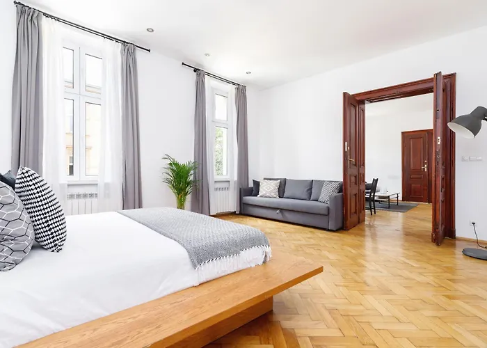 Two Bedroom - Dietla 51 Street Apartment Krakow