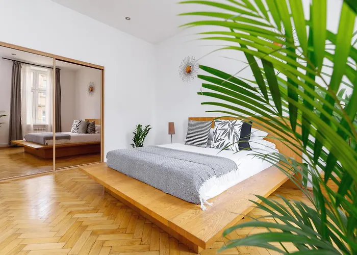 Two Bedroom - Dietla 51 Street