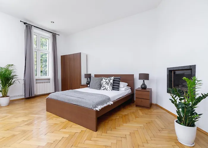 Two Bedroom - Dietla 51 Street * Krakow