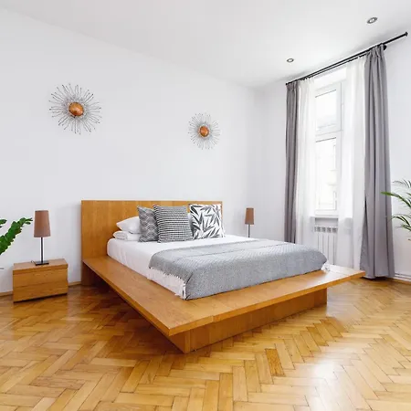 Two Bedroom - Dietla 51 Street