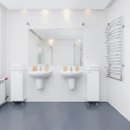 Two Bedroom - Dietla 51 Street Апартаменты *